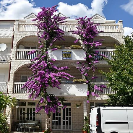 Kaštela Apartments Cipetic מראה חיצוני תמונה