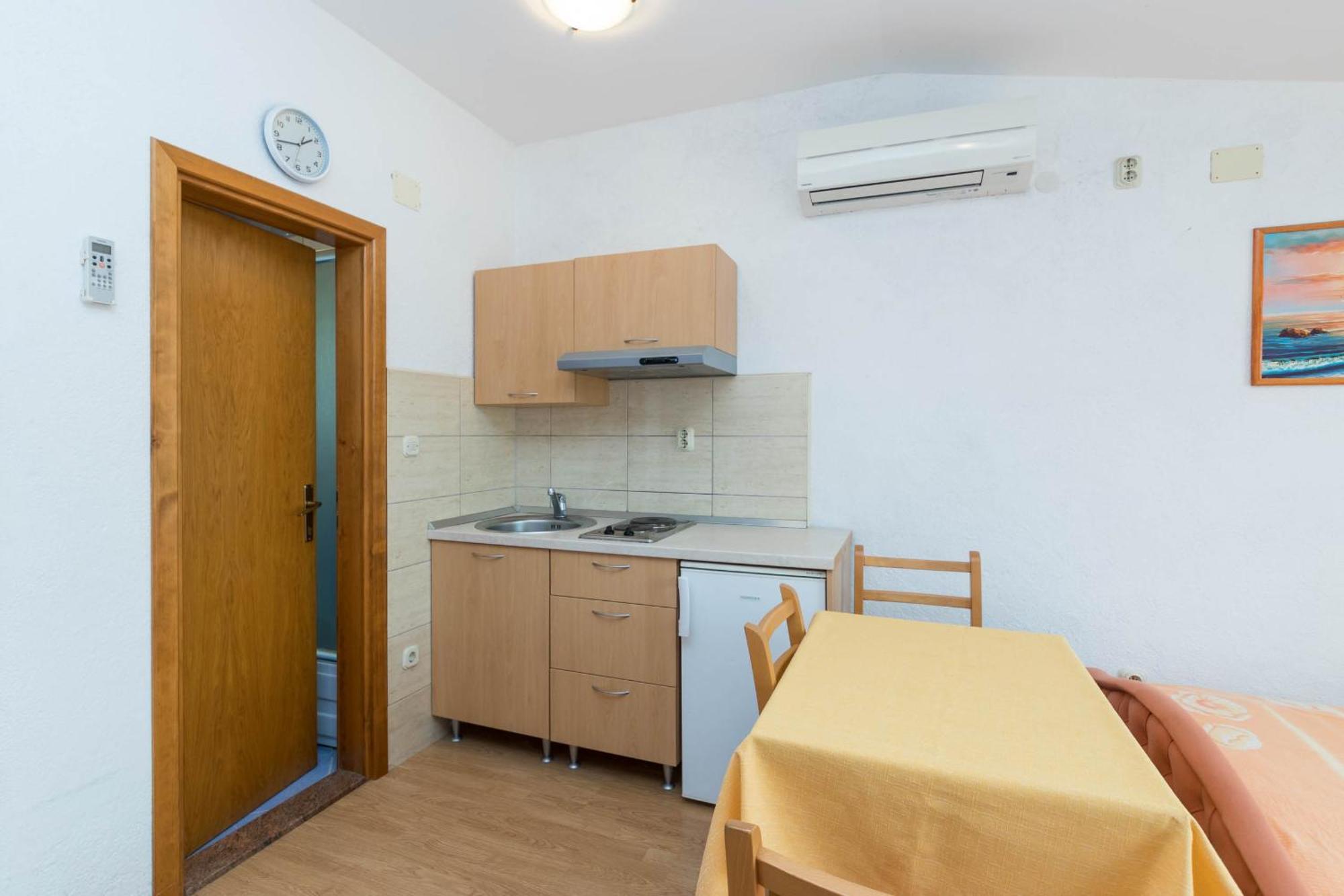Kaštela Apartments Cipetic מראה חיצוני תמונה