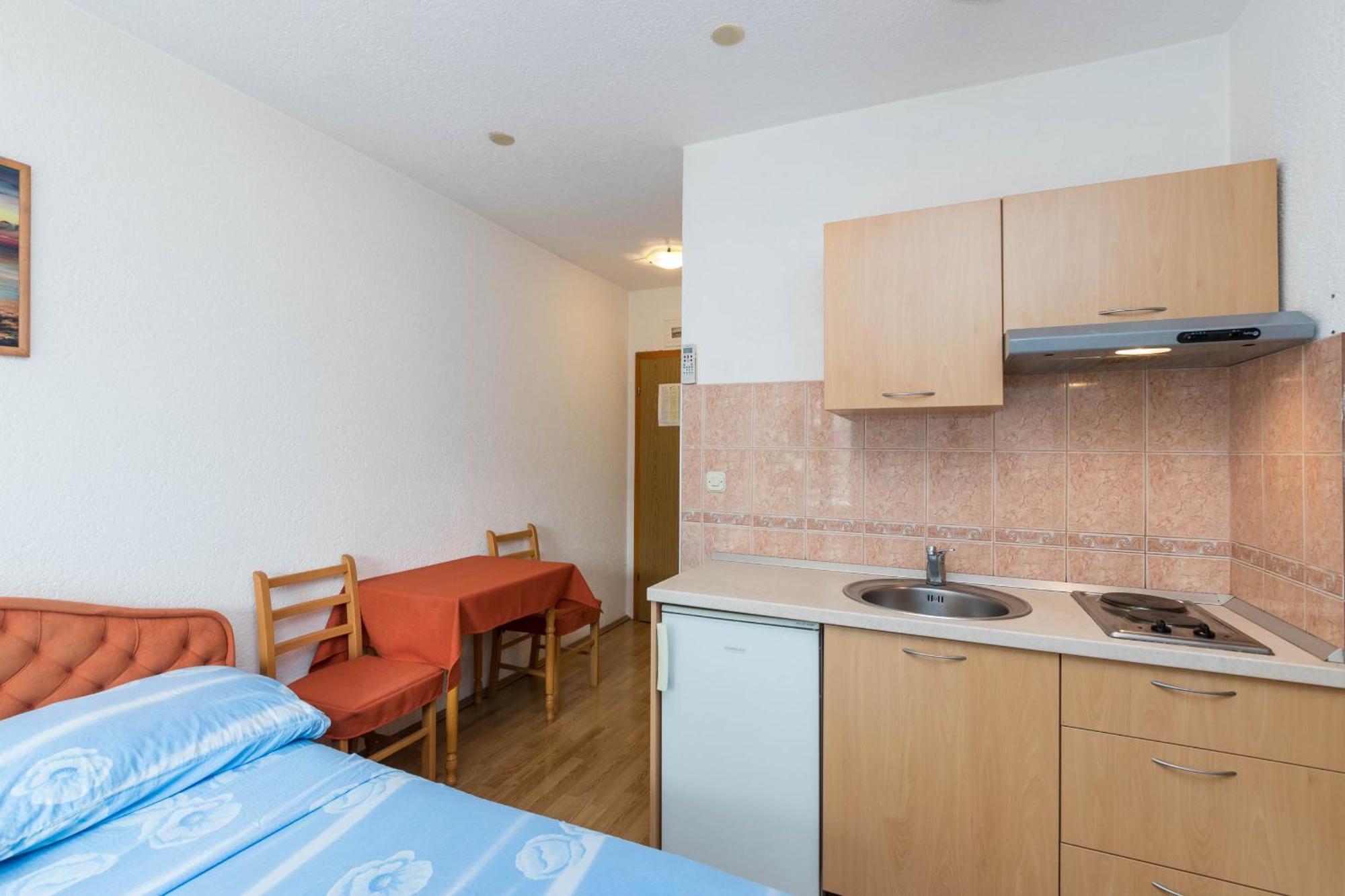 Kaštela Apartments Cipetic מראה חיצוני תמונה